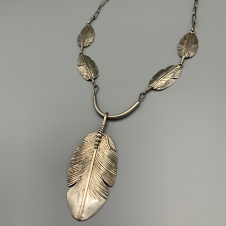 navajo ss feather necklace