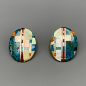 kewa dc earrings front 1